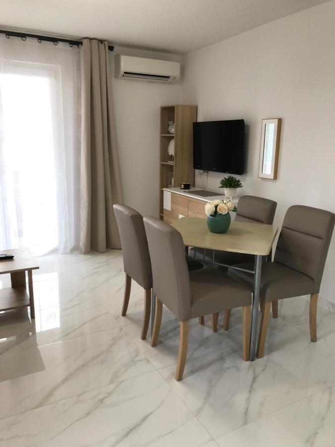 Apartments Mare Пунат Экстерьер фото
