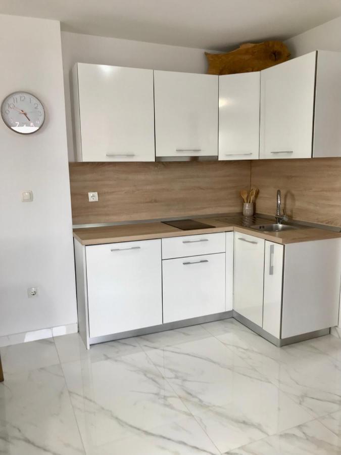 Apartments Mare Пунат Экстерьер фото