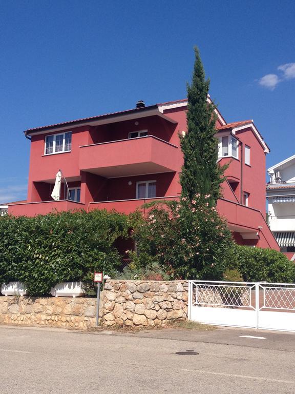 Apartments Mare Пунат Экстерьер фото