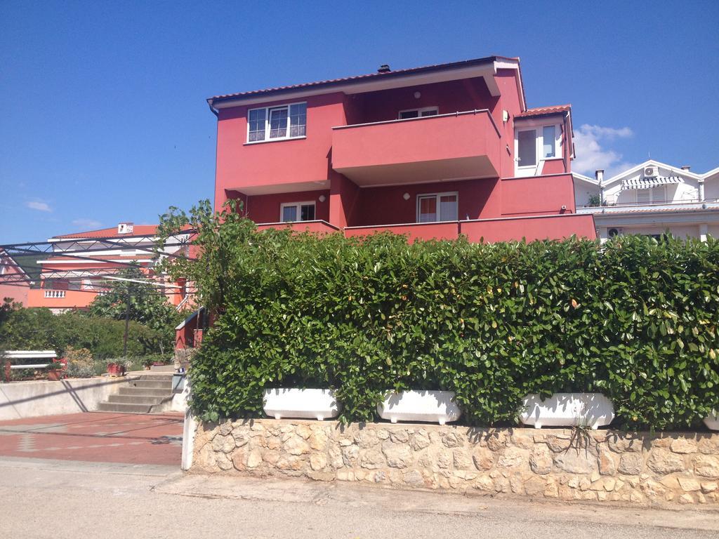 Apartments Mare Пунат Экстерьер фото
